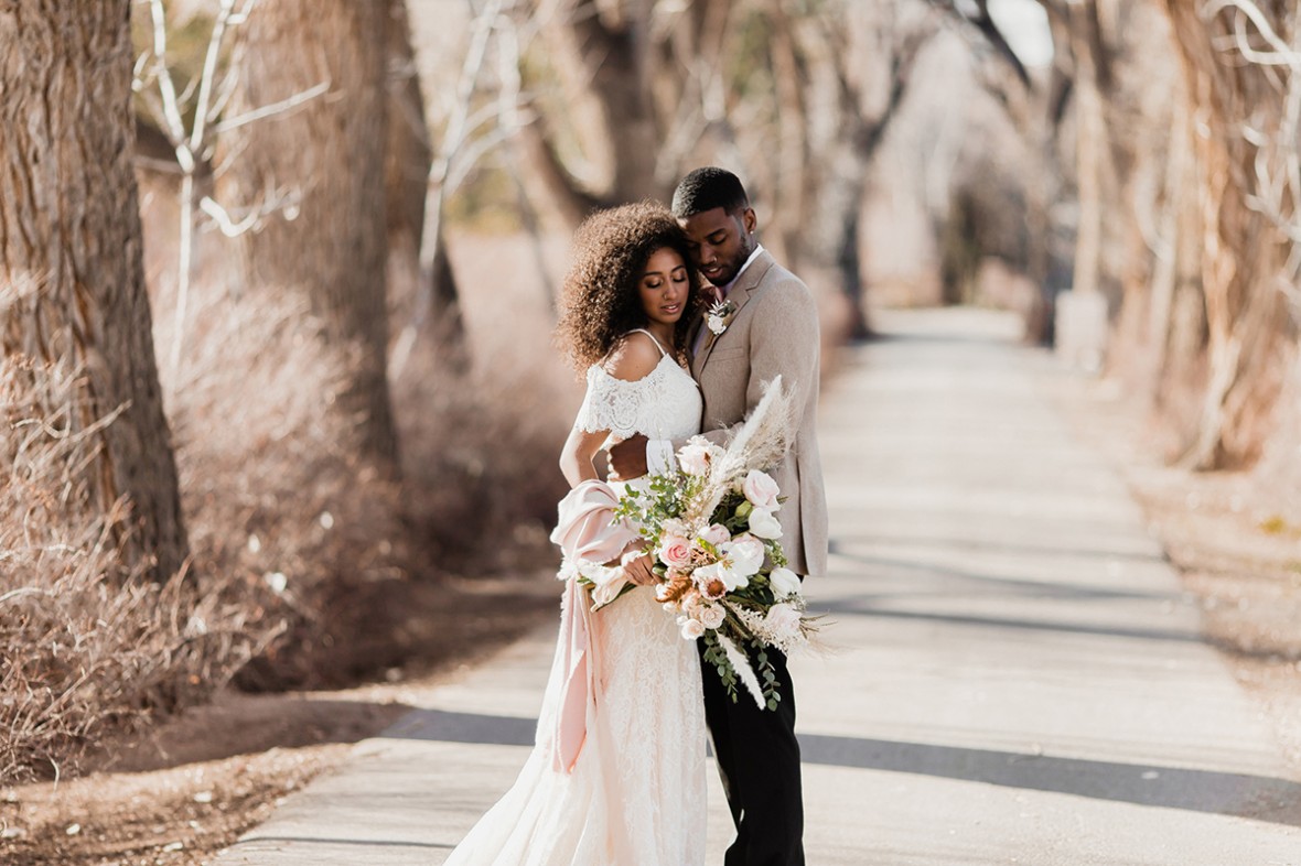 wedding couple posing